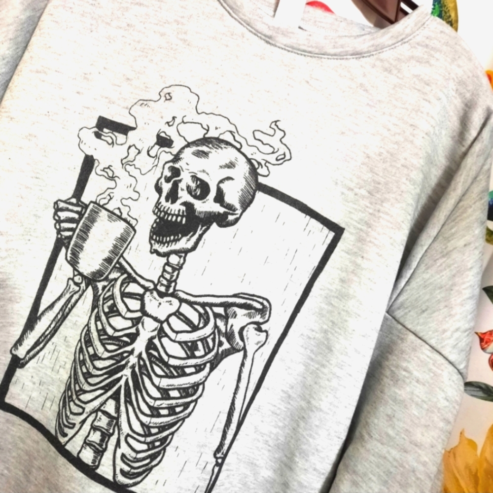 ~{Chic Yea}~ Coffee skeleton  baggy swestshirt.